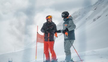 INTERSPORT Rent Aomtic & Helly Hansen Skiing